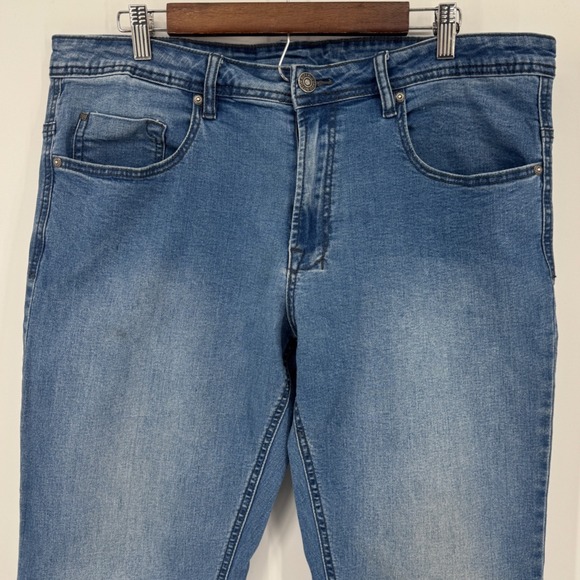 AXEL David Bitton Mens Jeans 38 x 30 Slim Stretch Extensible Coupe Light Wash - Picture 1 of 8